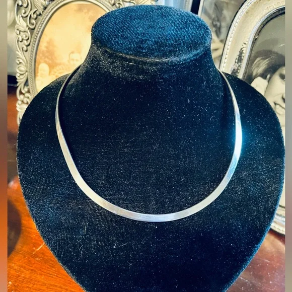 Sterling Silver 925 Torque Torc Modernist Necklace Ring Collar Vintage - Picture 4 of 9